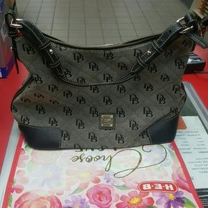 Dooney & Bourke